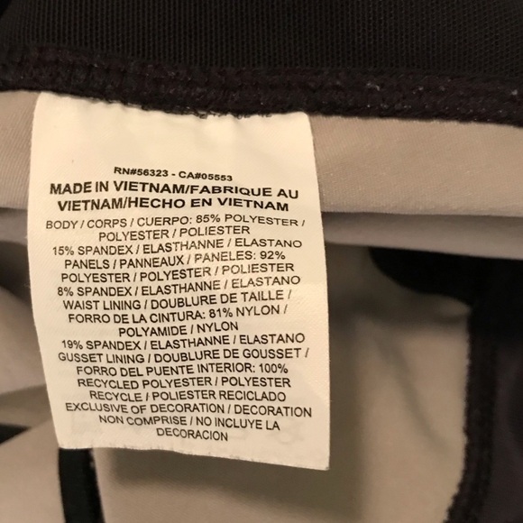 NIKE Dri- Fit leggings. Women’s size small. - Picture 3 of 6